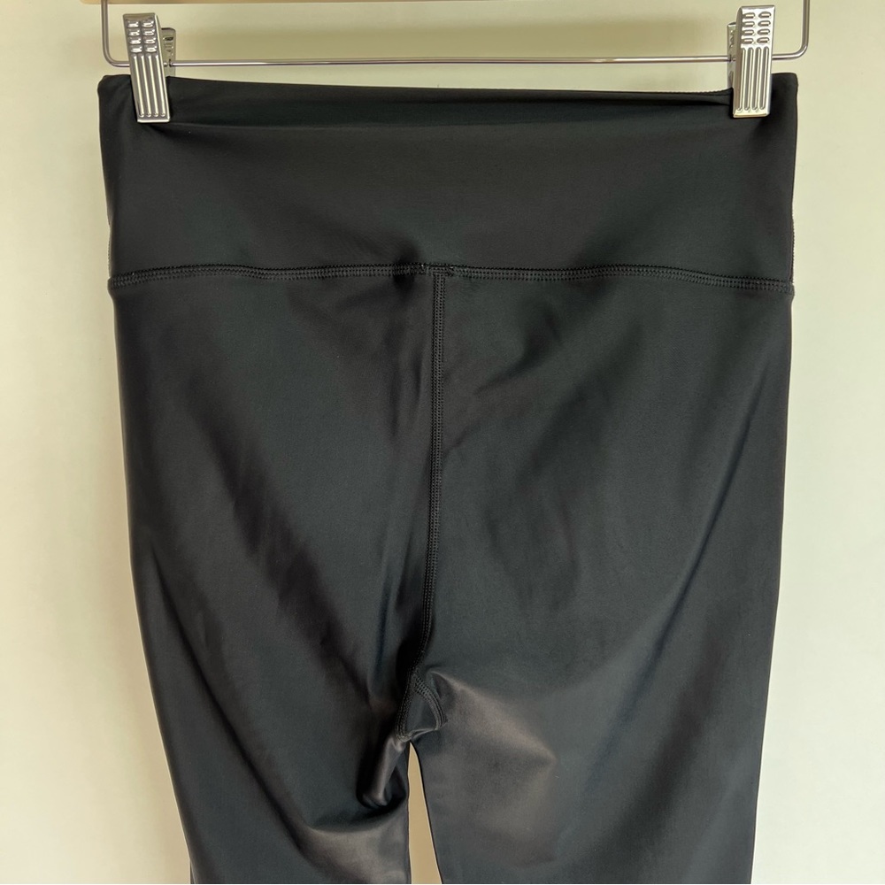 PE Nation All sports leggings Highrise in black/peach - Picture 7 of 10